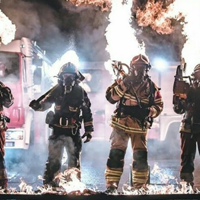 Пожарные-спасатели